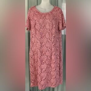 Candalite Women's Short-Sleeve Lace Overlay Sheath Dress